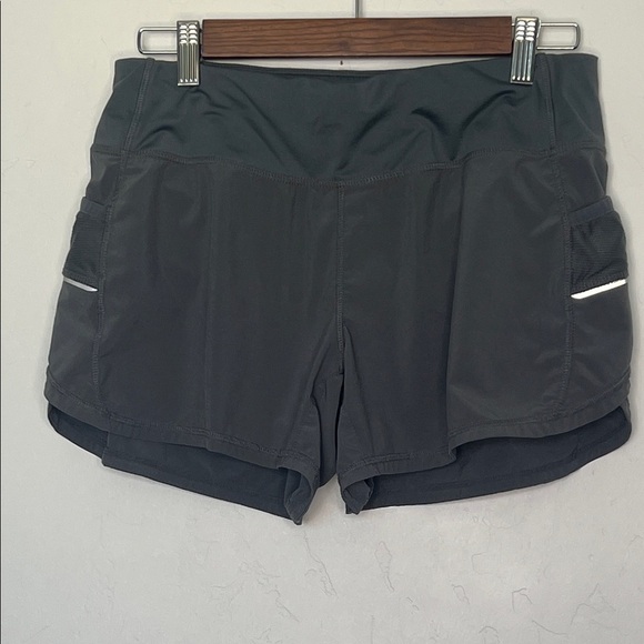 Athleta Ready Set Shorts Gray Small Women’s Athletic Running Workout Activewear - Picture 2 of 6